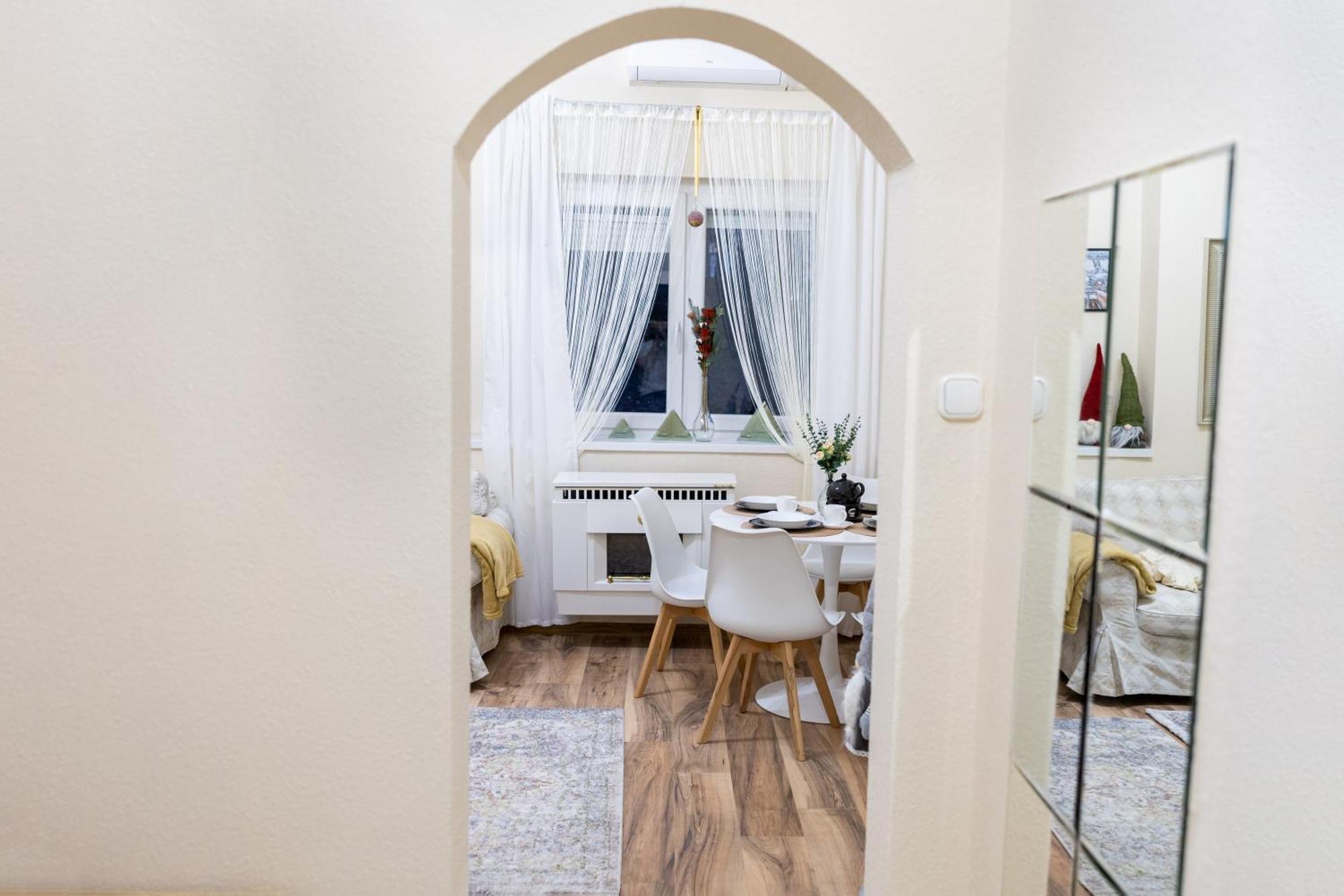 בודפשט Sunhill Apartment Next To The Buda Castle מראה חיצוני תמונה